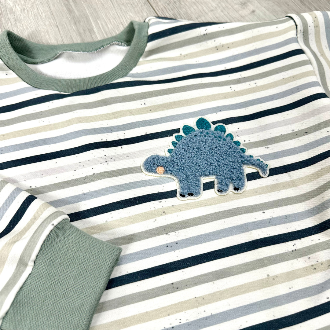 Oversized Sweater Blue Stripes mit Dino Gr. 110