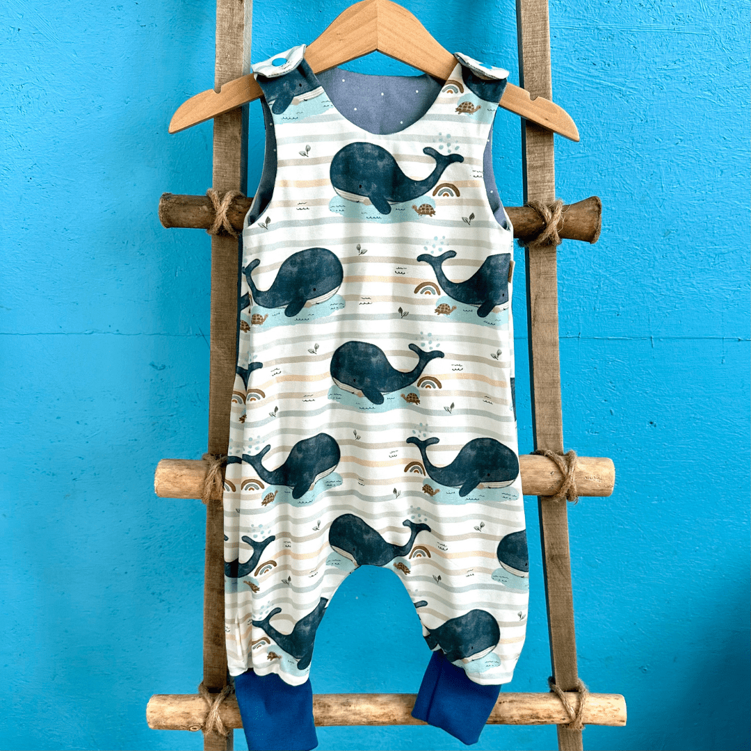 Babystrampler Mit Walen