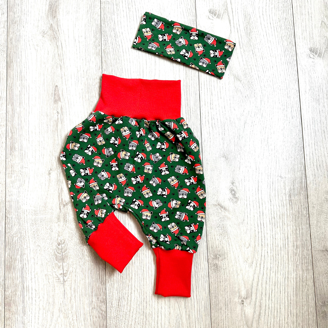 Pumphose weihnachtlich grün mit Hunden