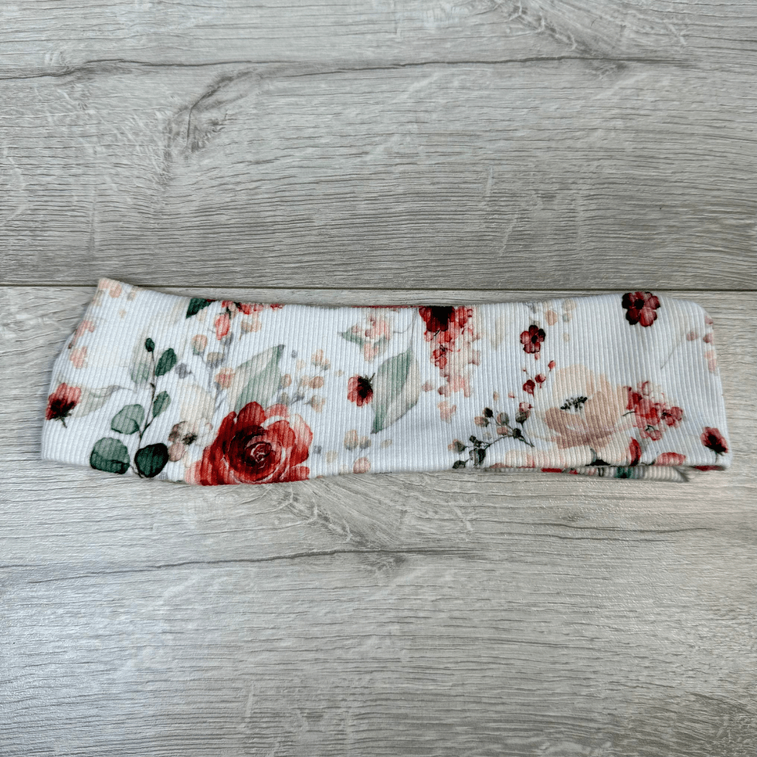 weiss mit Blumen
