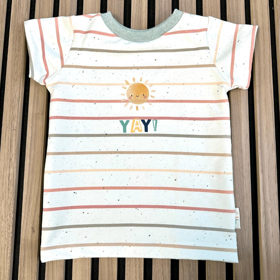 gestreiftes Shirt