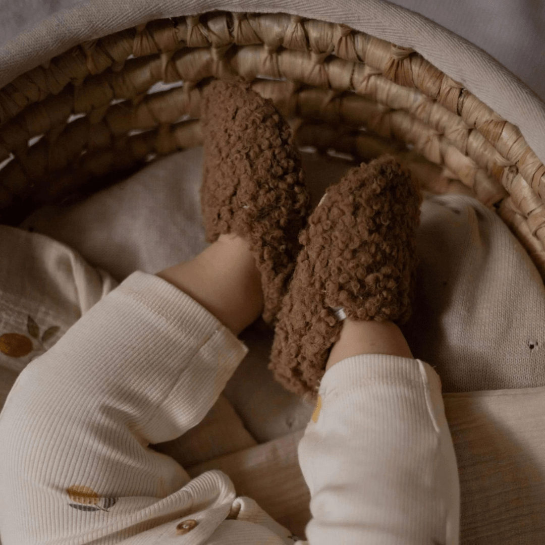 braune babyschuhe