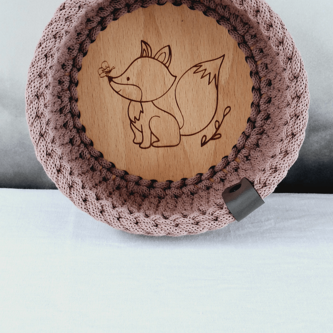 rosa Korb mit Gravur Fuchs