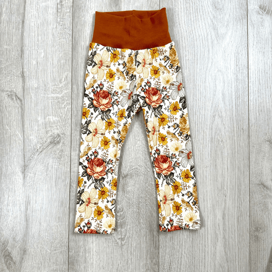 Weisse Leggins Blüten